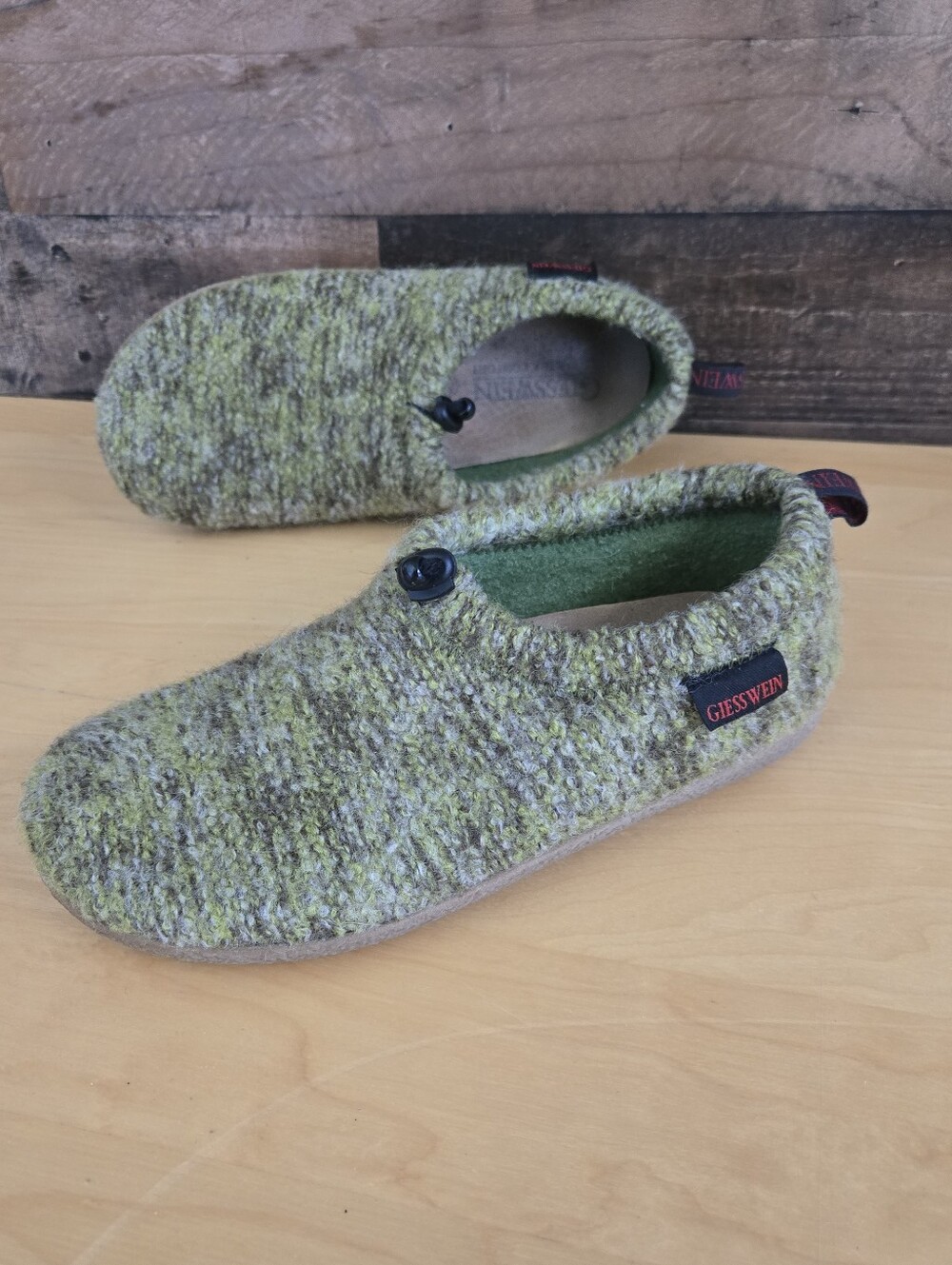GIESSWEIN Women's Green Vent Virgin Wool Loafer Slippers Size EU 40/US 9